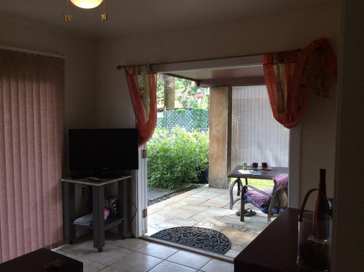 Mediteranean Style Ohana Rental / Garden Bungalow In Pahoa Honolulu Landing Exteriör bild